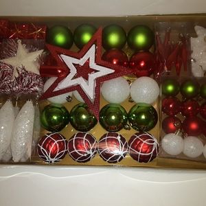 Alcove 60 Piece Ornament Set